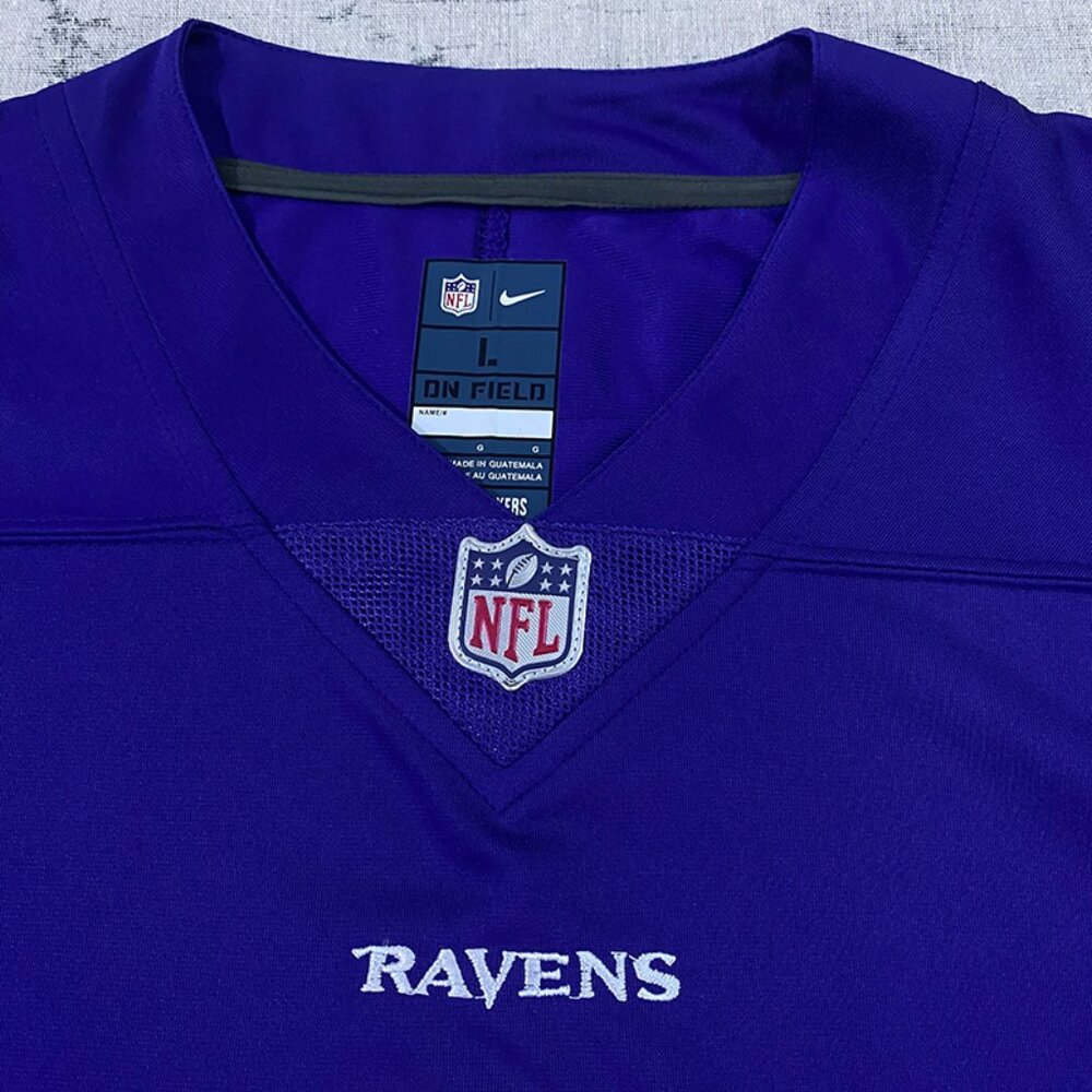 Nike NFL Lamar Jackson Purple Baltimore Ravens Jersey - Picture 4 of 7